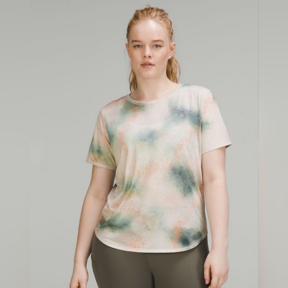 Lululemon High-Neck Running and Training T-Shirt Spray Camo Silver Blue Multi